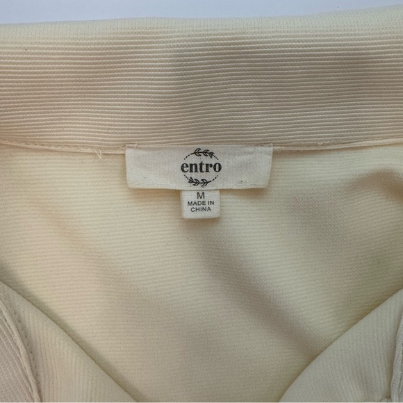 ✨ Entro Cream Short Set (Top + Shorts) - Size Medium 💫 - Picture 7 of 16